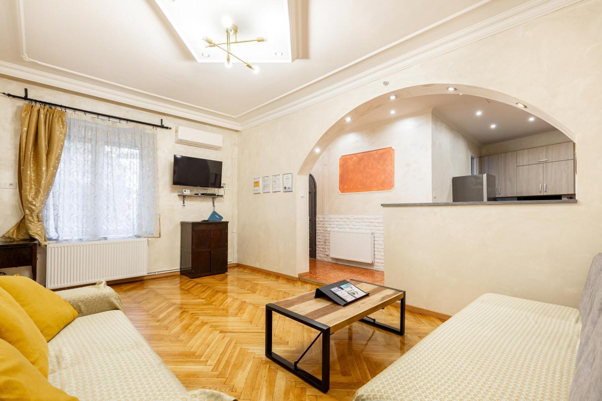 Mari&Emi Flat In Corvin Διαμέρισμα Βουδαπέστη Εξωτερικό φωτογραφία