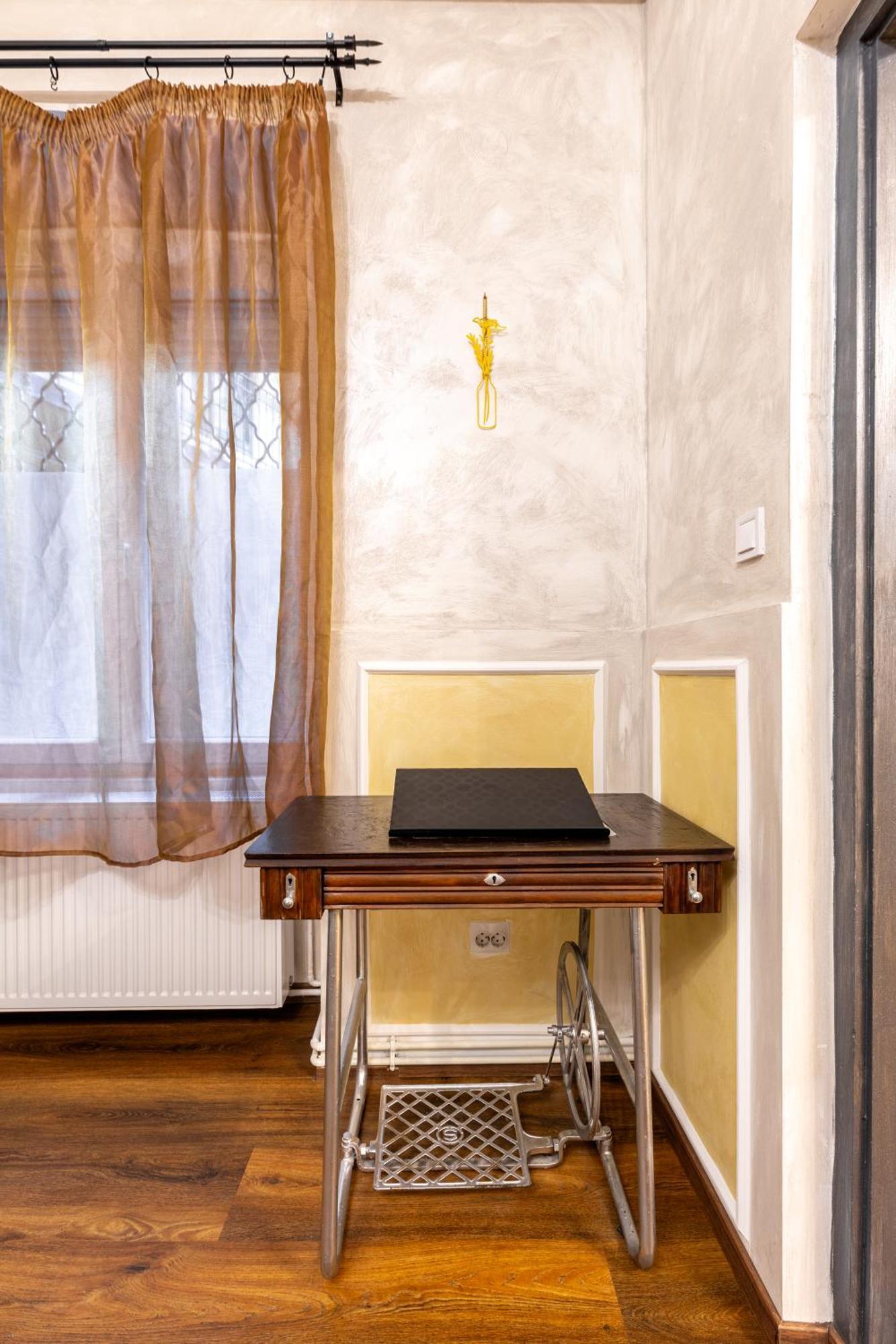 Mari&Emi Flat In Corvin Διαμέρισμα Βουδαπέστη Εξωτερικό φωτογραφία