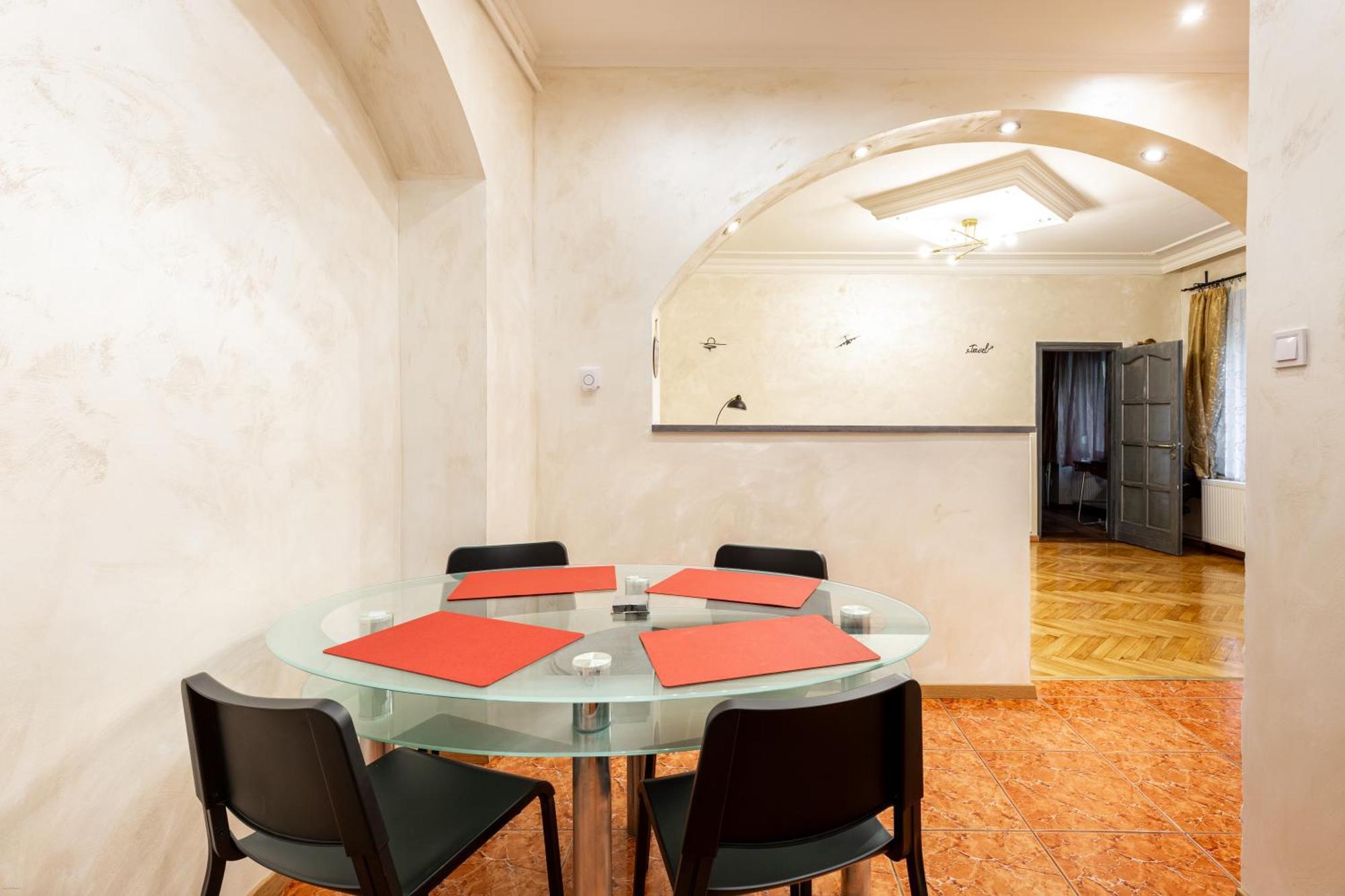 Mari&Emi Flat In Corvin Διαμέρισμα Βουδαπέστη Εξωτερικό φωτογραφία
